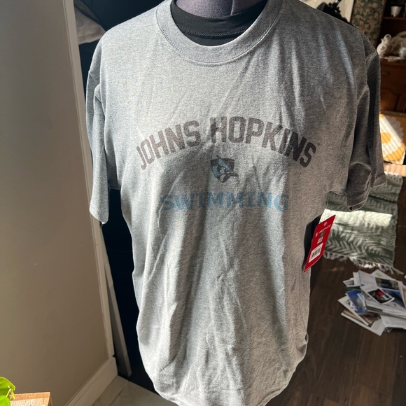 John’s Hopkins Swimming T-shirt by prosphere size M - Picture 1 of 3